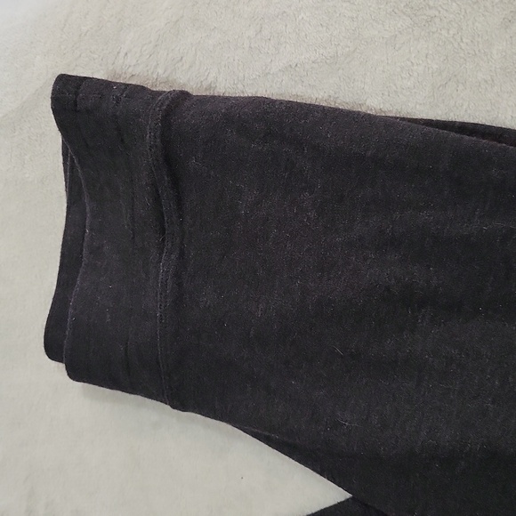 Victoria's Secret PINK Yoga Pants - Picture 2 of 9